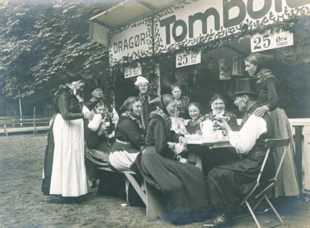 Anlægsfest 1935 – og festlighederne fortsatte i mange år efter, at anlægget stod færdigt. Foto: Historisk Arkiv Dragør.