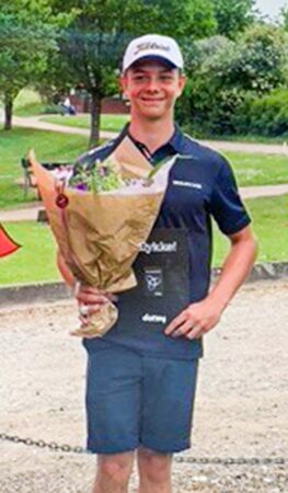 Bertil Lykkeberg repræsenterer Danmark ved europamesterskaberne i golf, der afvikles på Furesøen Golfbane i denne uge.