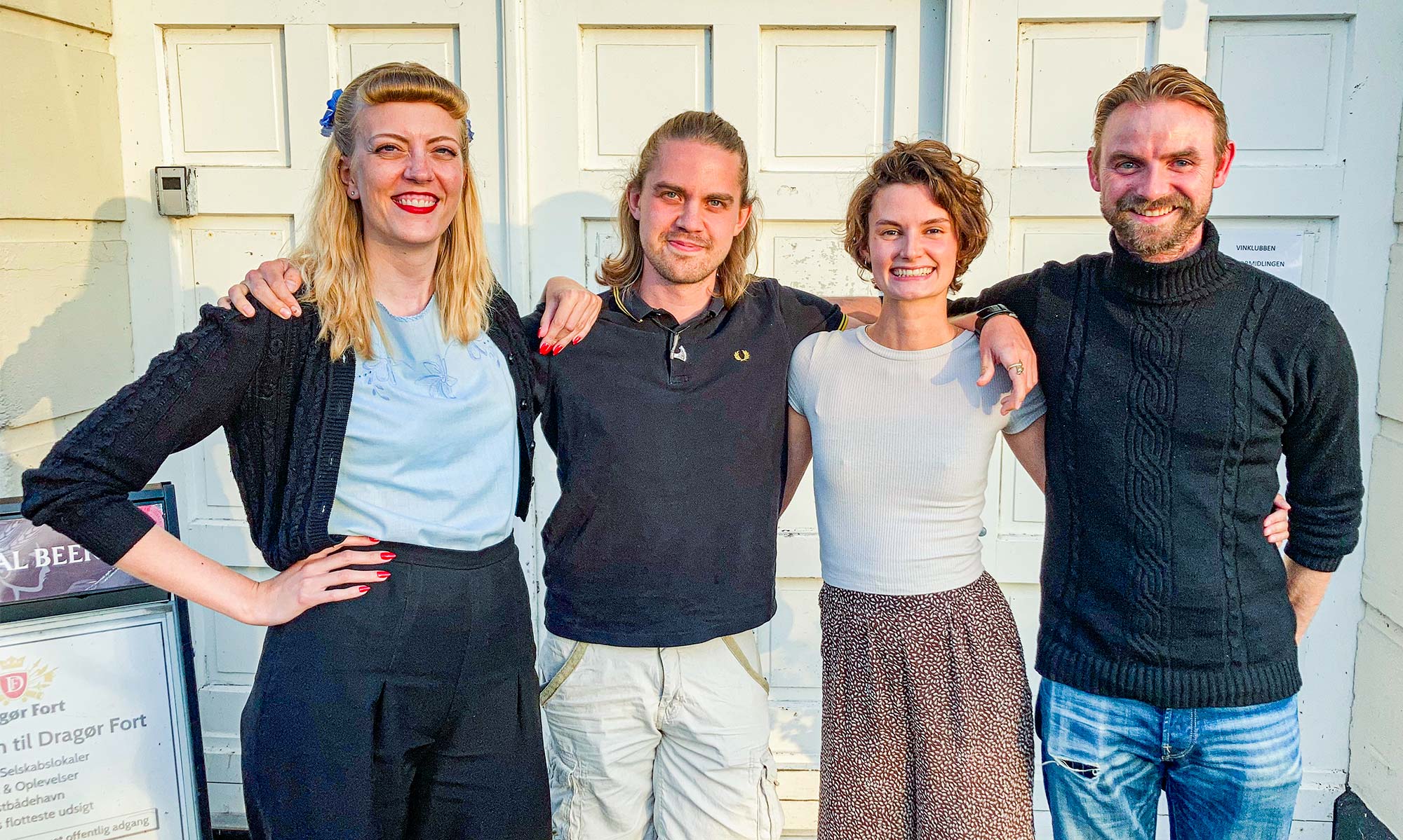 Emilie Kilting, Daniel Spenner, Katja Larsen og Mathias Andersen er skuespillerne i dette års udgave af Dragør Revyen.