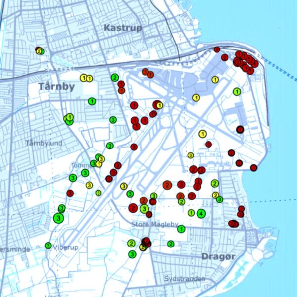 På tidligere offentliggjort kort ses mange steder punkter med måling af massiv PFAS-forurening.