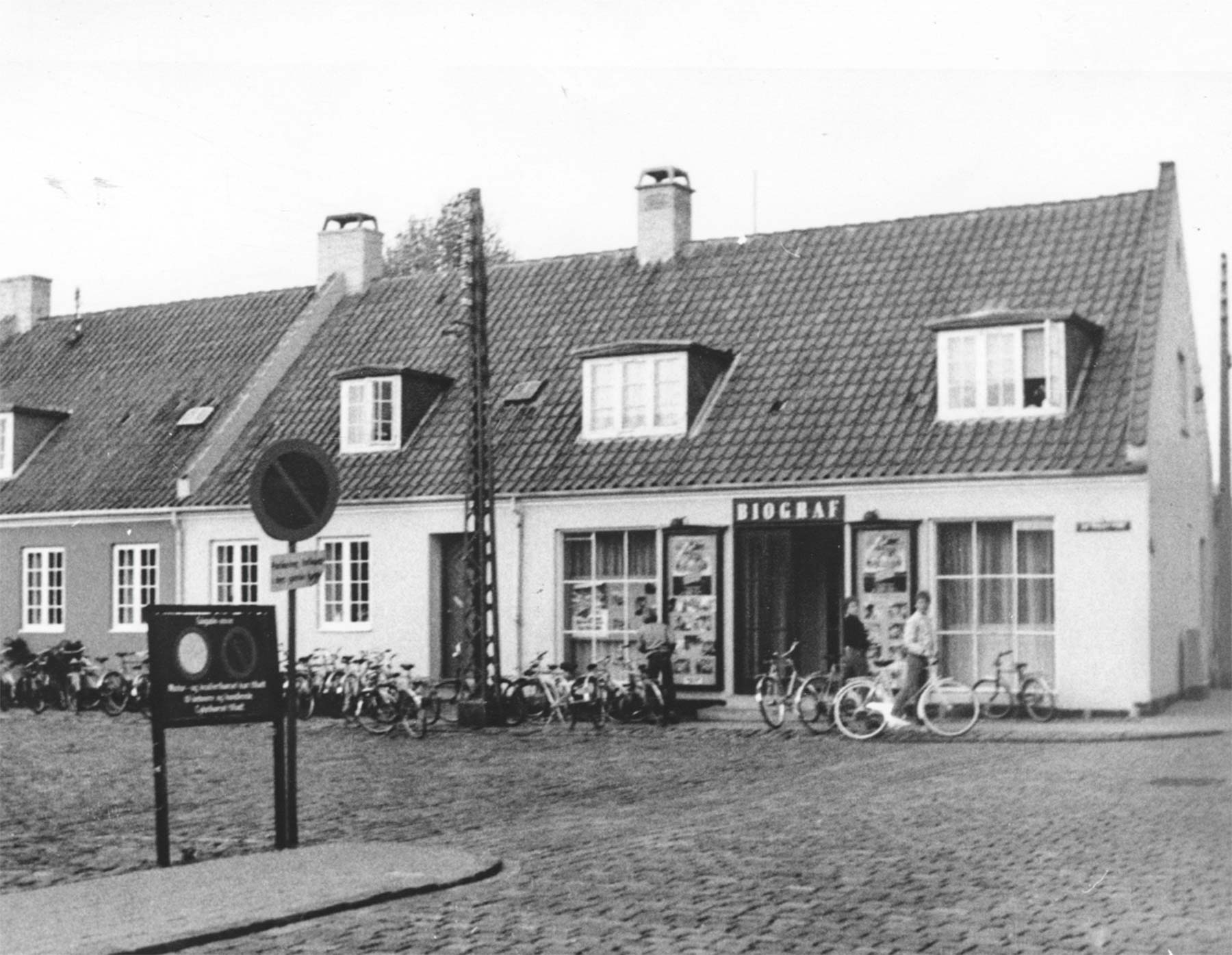 Dragør Bio på Jan Timanns Plads 1. Ca. 1975–80. Foto: Historisk Arkiv Dragør.