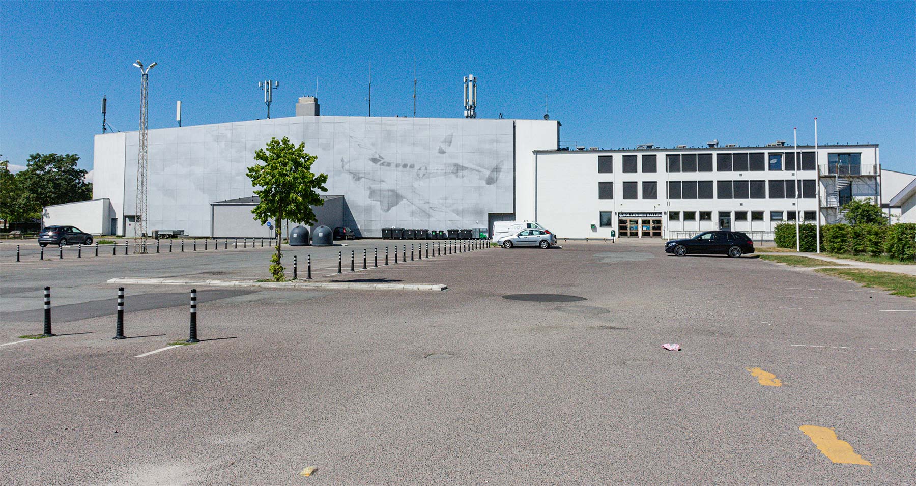 Efter planen skal parkeringspladsen ved Hollænderhallen renoveres. Arkivfoto: Thomas Mose.