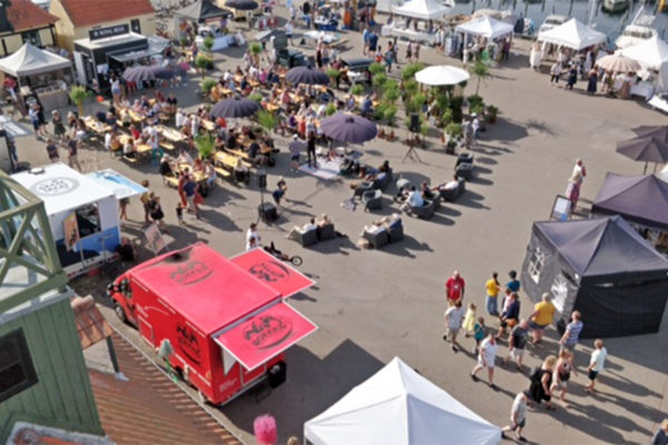 I weekenden indtages havnepladsen atter af boder, når årets næstsidste Öresundsmarkedet bliver afholdt.