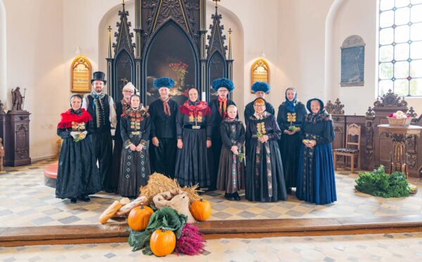 Fra sidste års høstgudstjeneste i St. Magleby Kirke. Arkivfoto: TorbenStender.