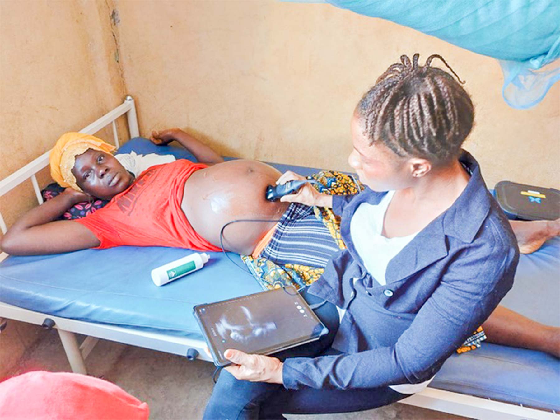Masangaprojektet har udviklet en metode, så man ved hjælp af en ultralydsscanner og en tablet kan scanne gravide i sundhedsklinikker i isoleret beliggende områder.