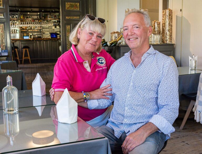 Charlotte og Kim Gravenhorst har besluttet at sætte Restaurant Beghuset til salg. Foto: Hans Jacob Sørensen.