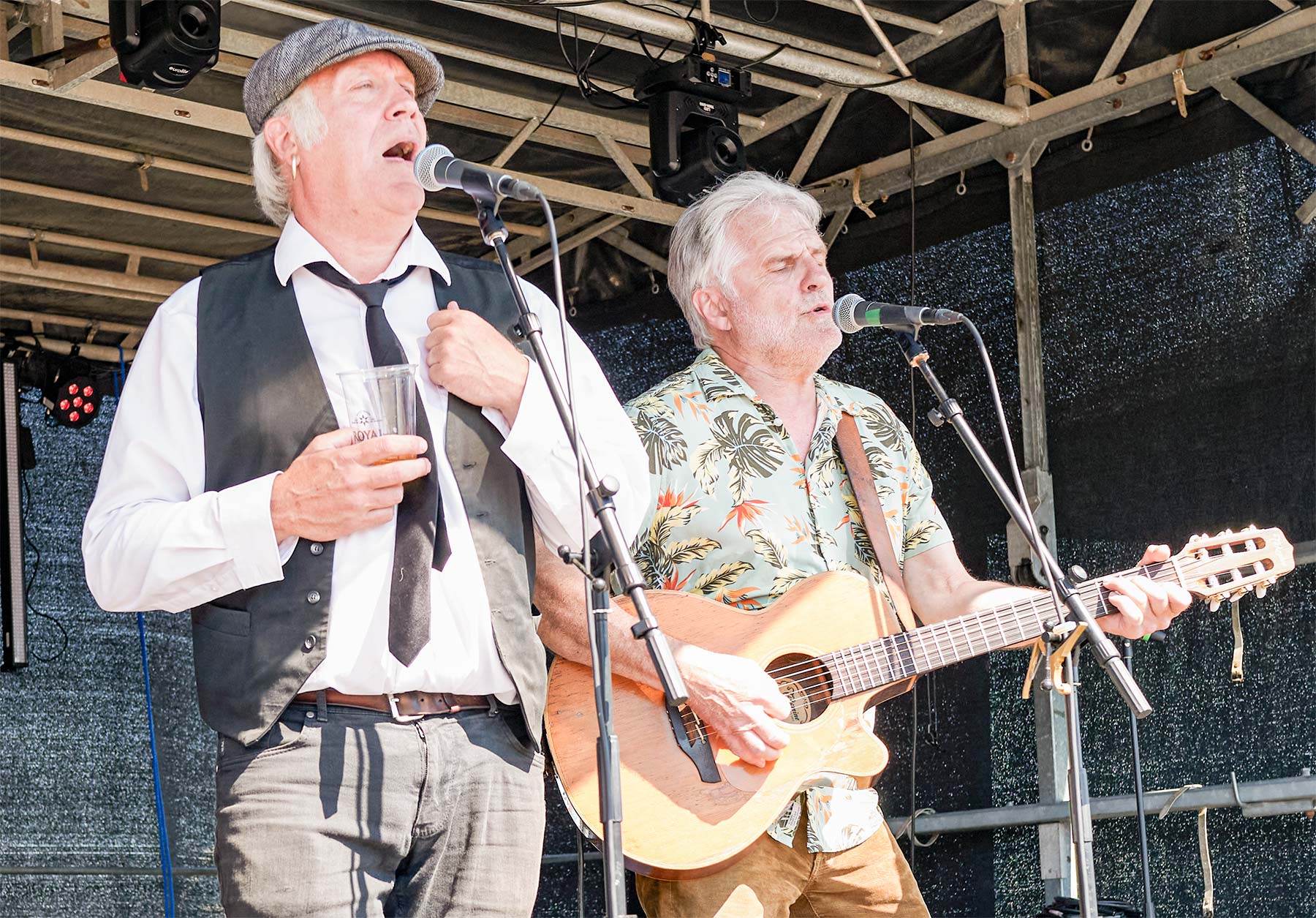René og Værsgo’ er første band på scenen. Foto: TorbenStender.