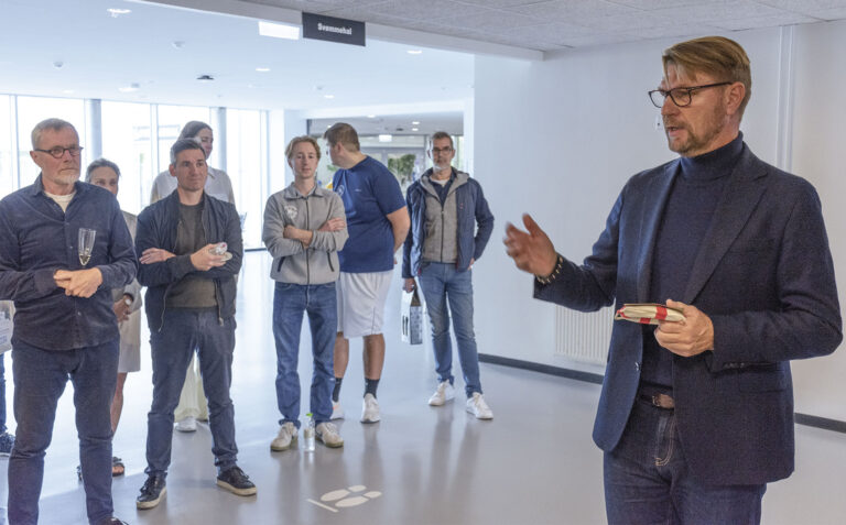 Steen Jørgensen holder naturligvis også en tale til de fremmødte. Foto: Hans Jacob Sørensen.