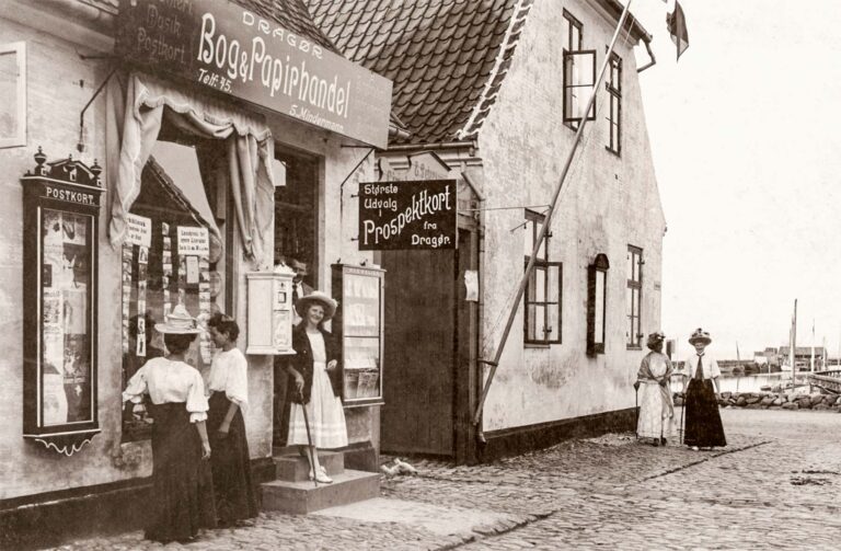 Kongevejen ved strandhotellet. Foto: Historisk Arkiv Dragør.