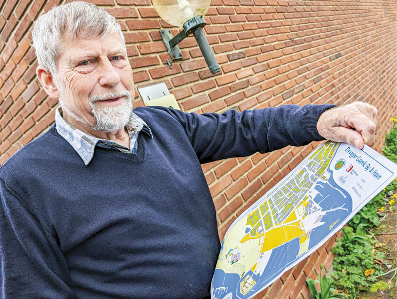 Peter Hofman-Bang fra Amager Orienteringsklub er stævneleder ved løbet i Dragør By og Havn. Foto: Rasmus Mark Pedersen.