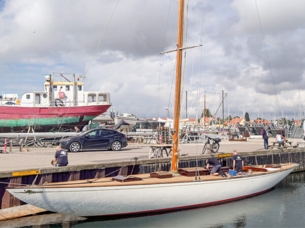 Restaureringsarbejde i fuld gang. Foto: TorbenStender.