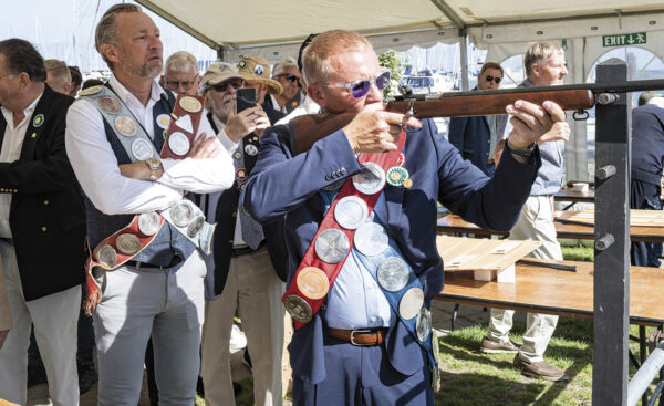 Selve skydningen finder sted på Dragør Fort, hvor alle er velkomne til at kigge på. Arkivfoto: TorbenStender.