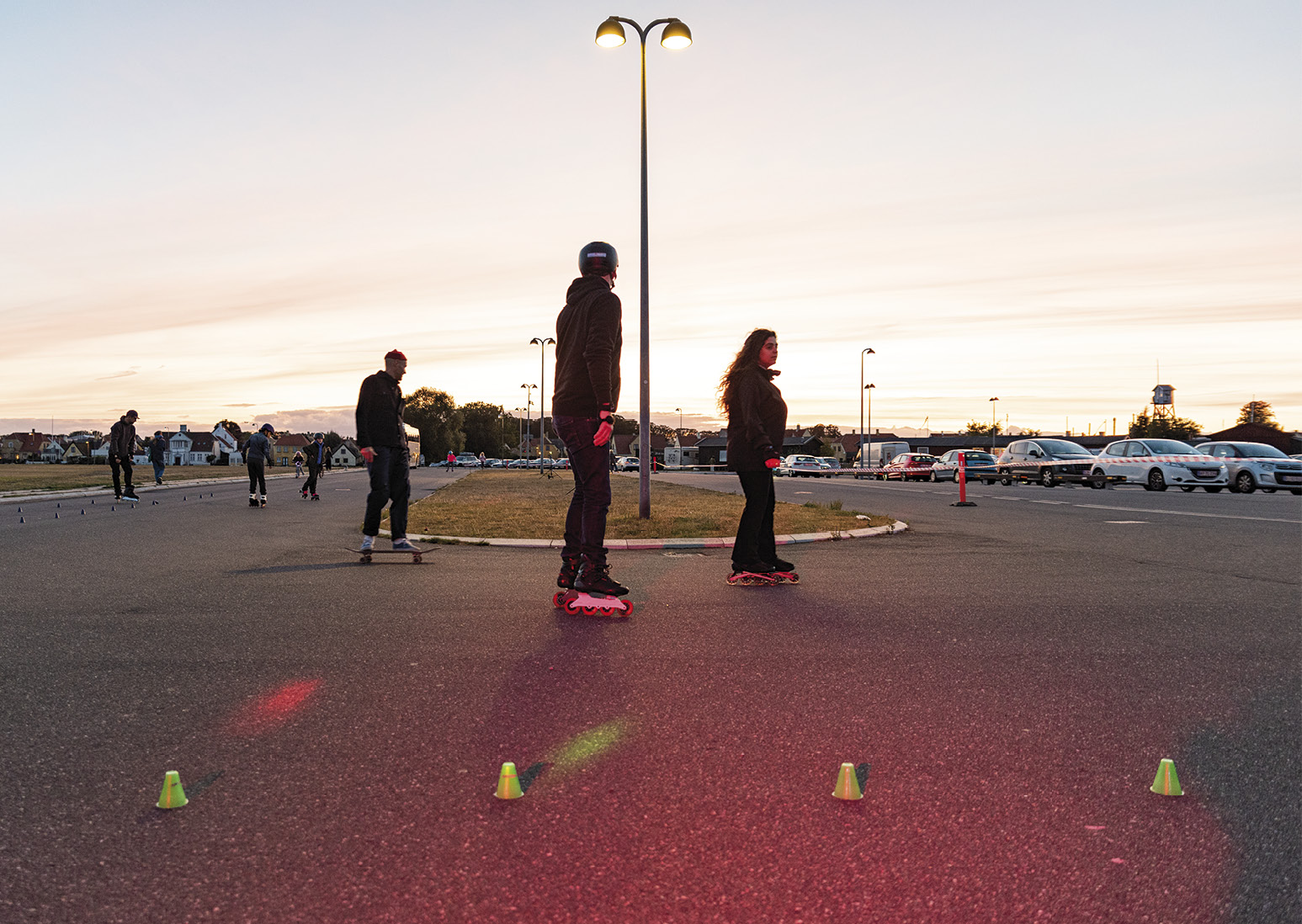 Foreningen Dragør Skatepark har til kulturnatten lavet en skate-bane på havnen. Foto: Thomas Mose.