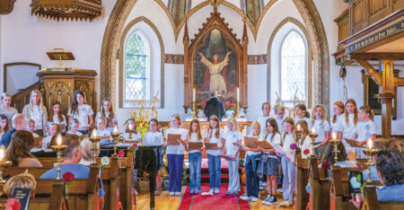 Dragør Kirkes børne- og ungdomskor er med ved Dragør Kirkes høstgudstjeneste søndag den 15. september. Foto: TorbenStender.