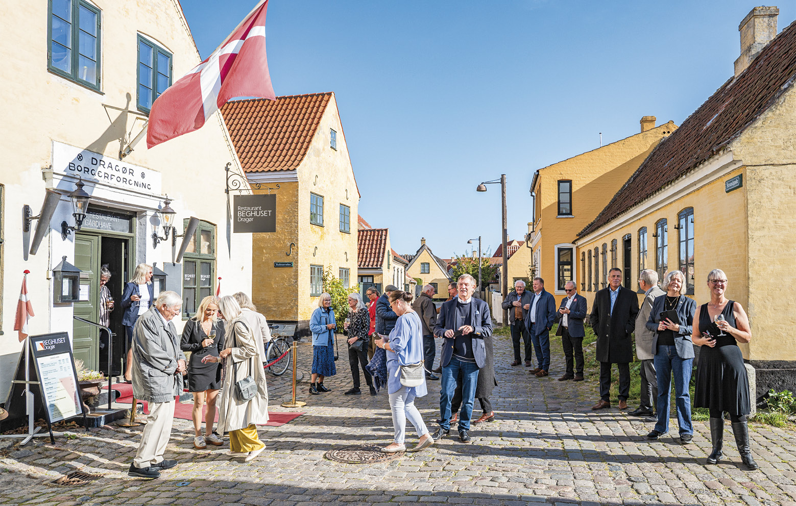 Medlemmerne af borgerforeningen er klar til en lang dag med skydning. Foto: TorbenStender.